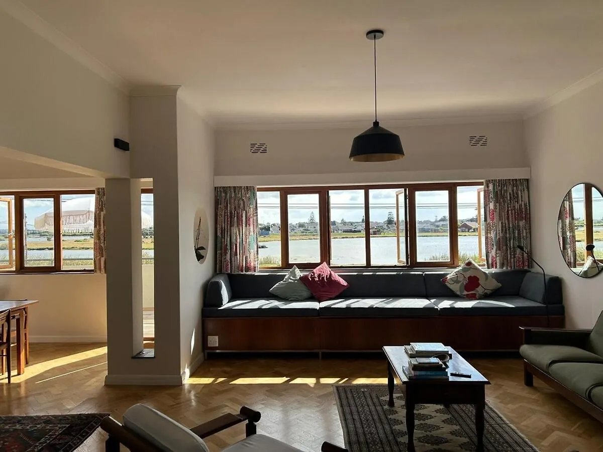 Apartamento Athlone Castle Muizenberg 0*,